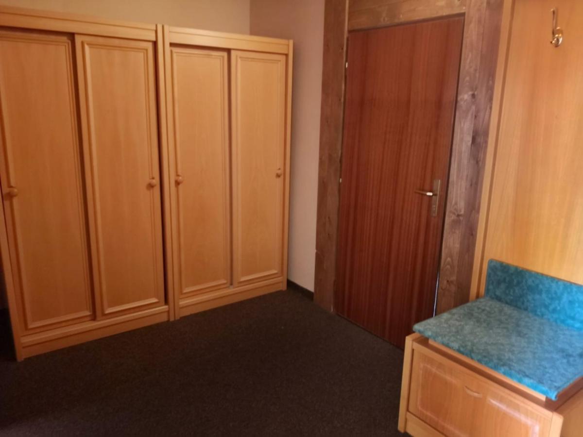Hotel Pam Яхимов Екстериор снимка